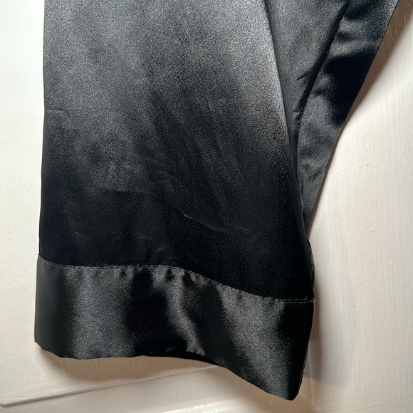 Women’s Victoria’s Secret Black Belted Sequin Robes One Size Fits Most - Picture 10 of 10